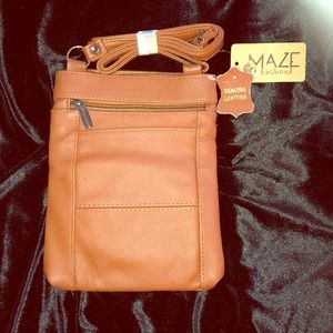 🌺BRAND NEW🌺 Maze Exclusive SuperSoft Crossbody